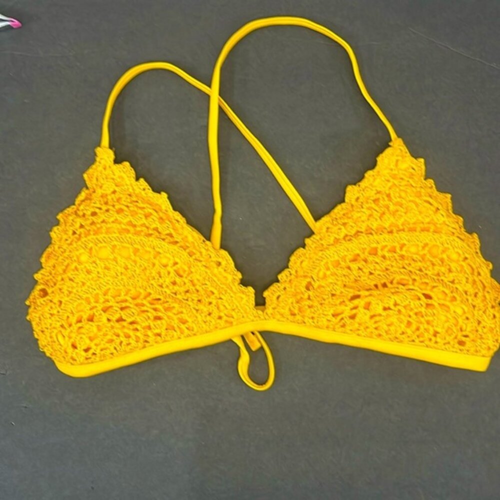 Xhilaration Women's Size XL Yellow Crochet Triangle Bikini Top Only